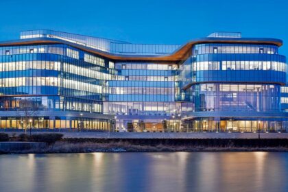 University of Chicago – A Global Hub.